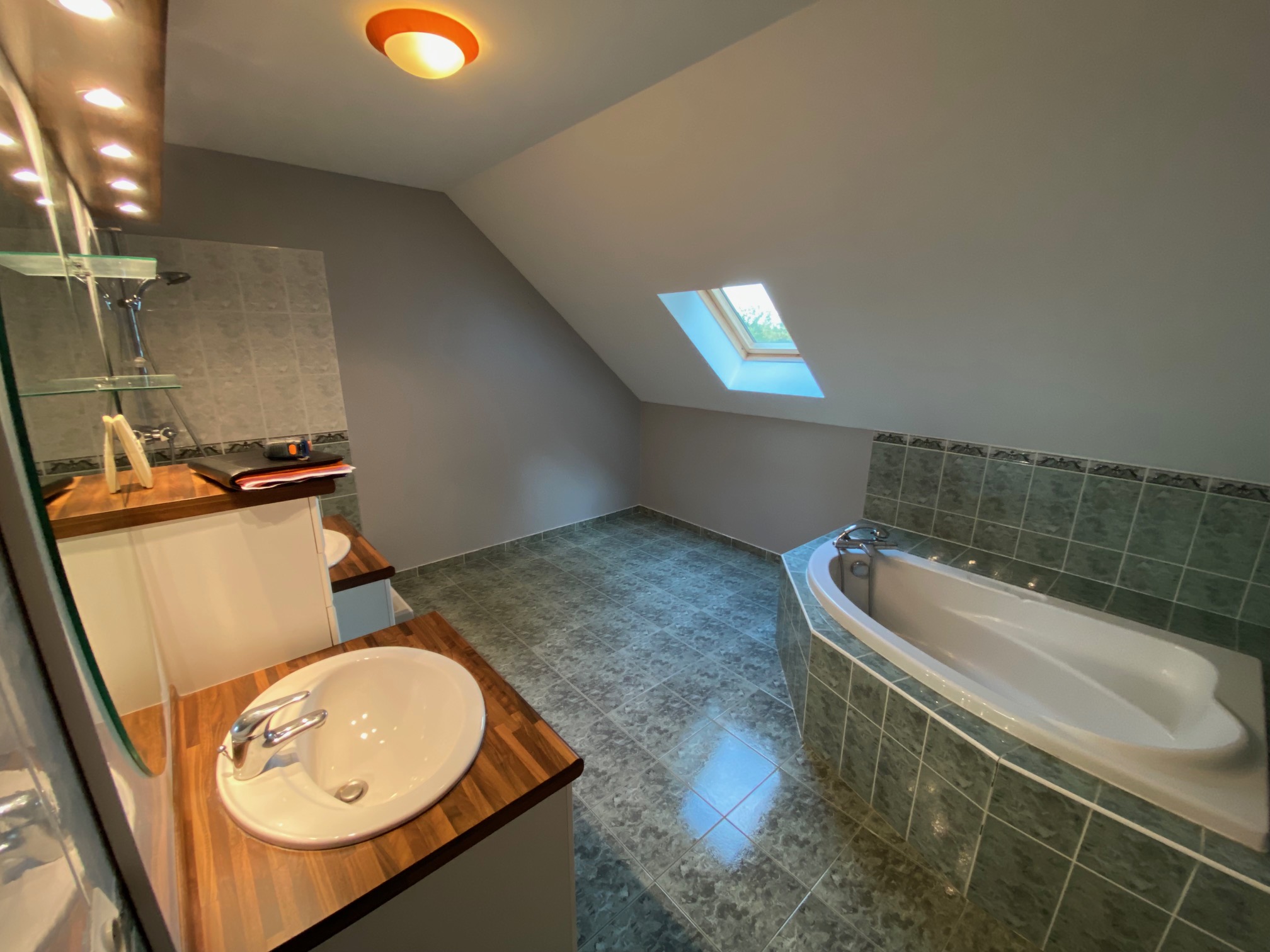 Gif-sur-Yvette — Salle de Bain Rénovée — photo 3